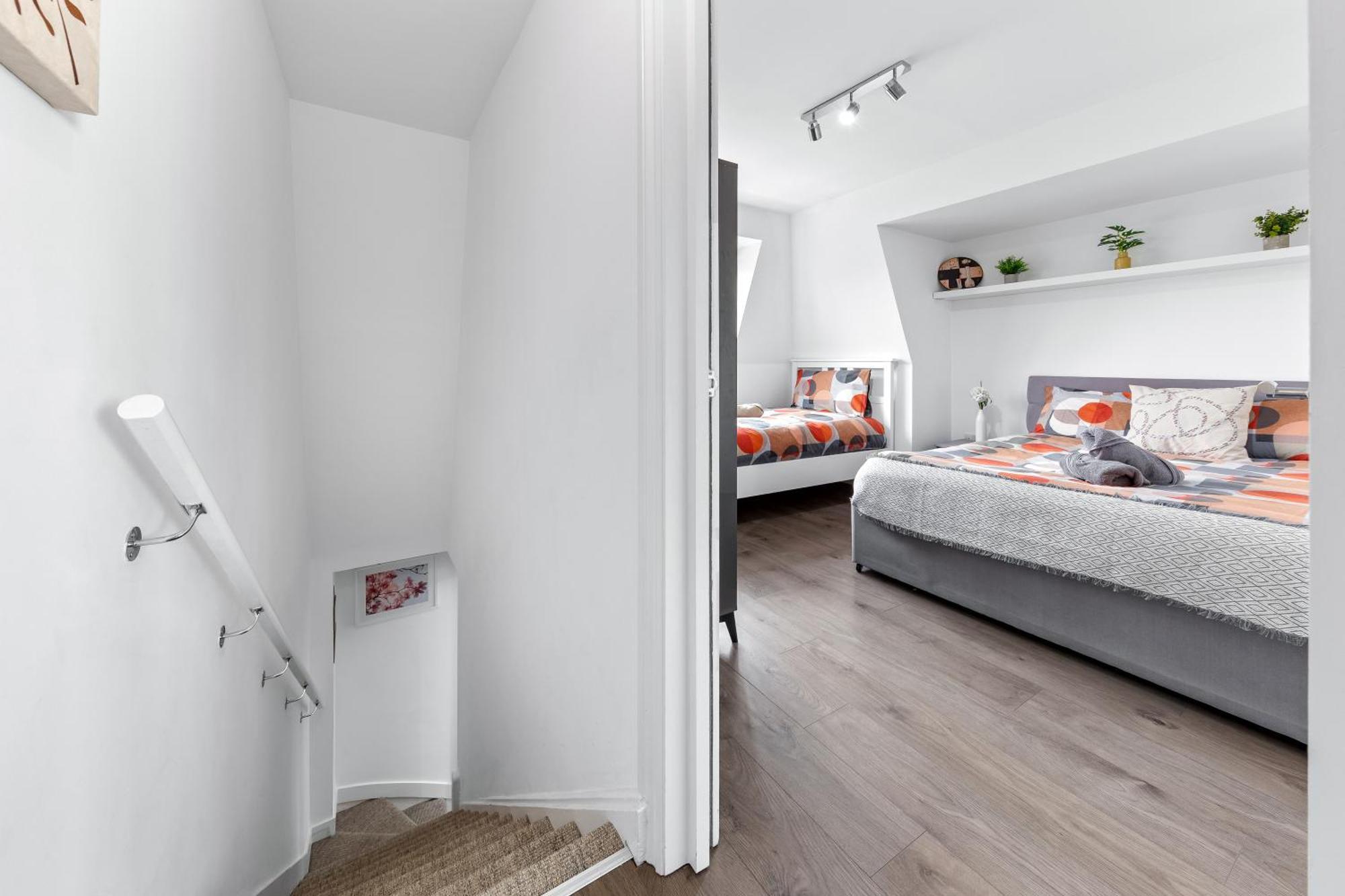 Central London Two Bedroom Serviced Apartment - Nine Elms Luxury Stay - Vauxhall & Westminster Eksteriør bilde