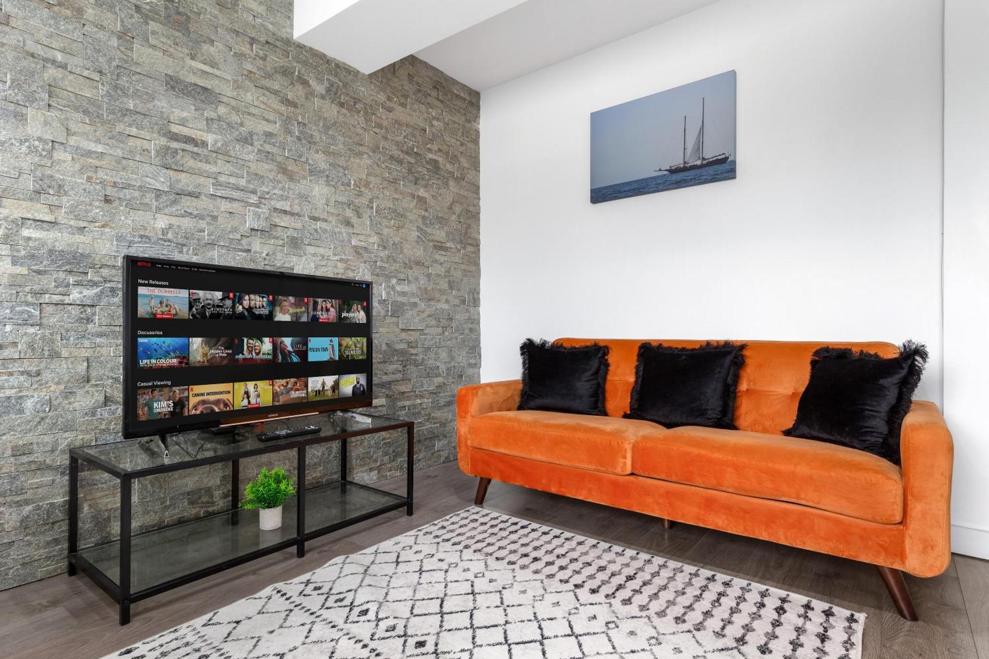 Central London Two Bedroom Serviced Apartment - Nine Elms Luxury Stay - Vauxhall & Westminster Eksteriør bilde