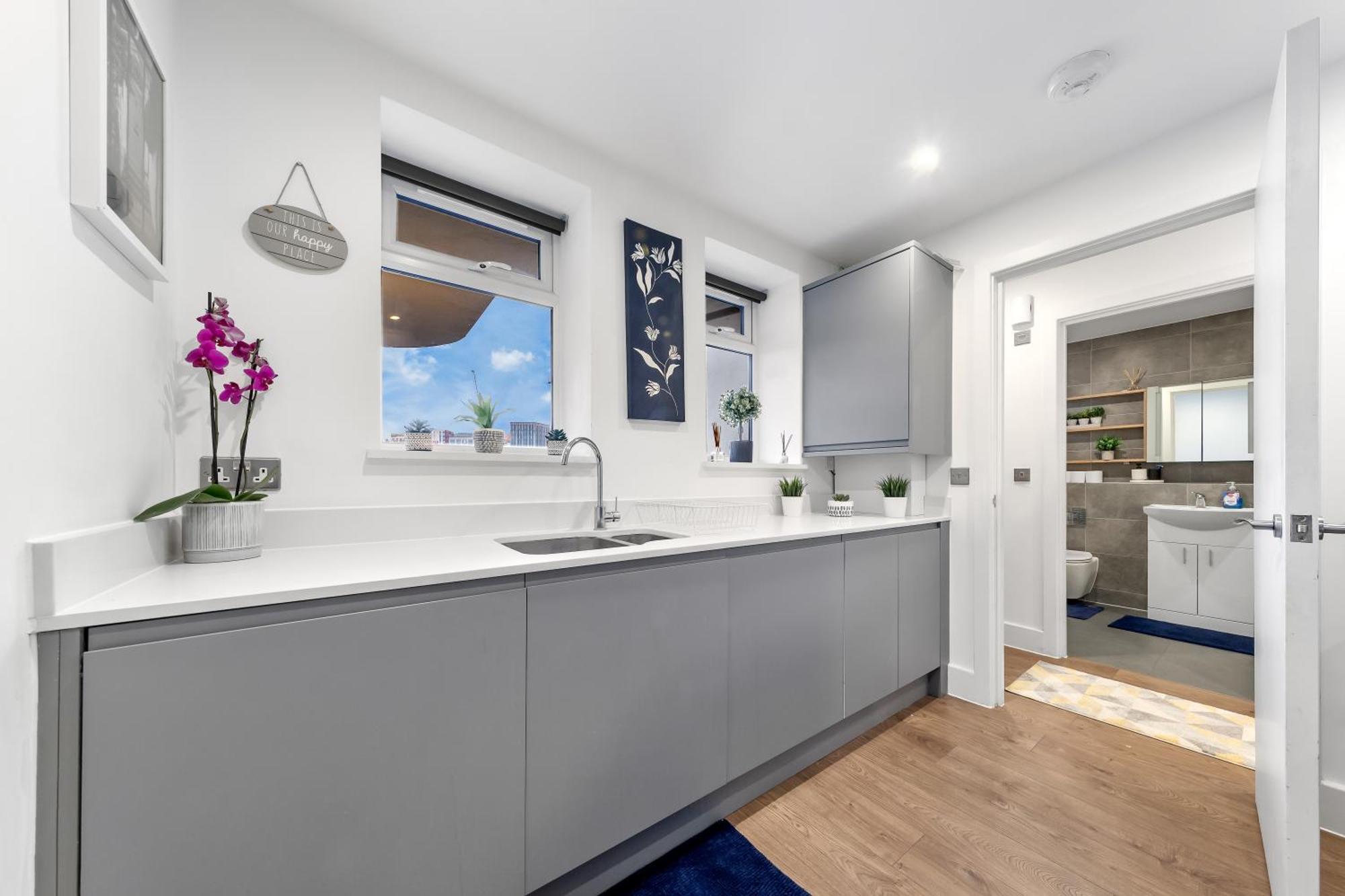 Central London Two Bedroom Serviced Apartment - Nine Elms Luxury Stay - Vauxhall & Westminster Eksteriør bilde